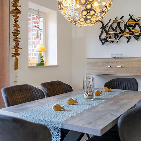 Fischhuus بيت للعطل *